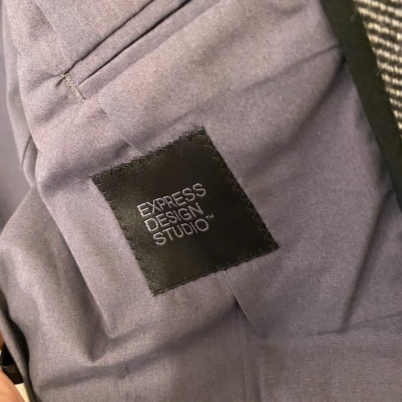 Express Dark Grey Herringbone Blazer/ Sportscoat - Ivy Style/ Academia - 42R - Picture 5 of 5